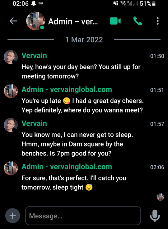 Element messenger on Android 11, using the black theme with chat bubbles turned off